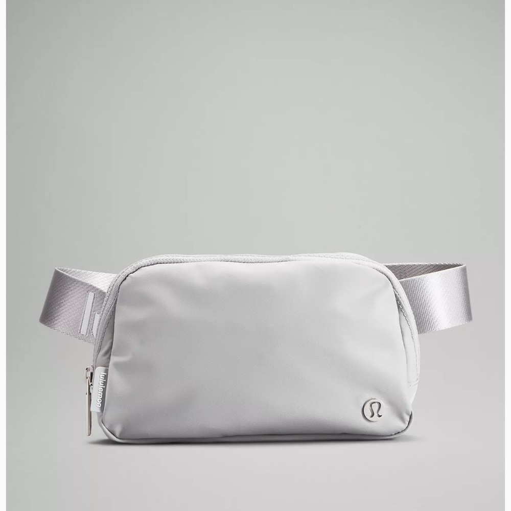 Lululemon belt bag